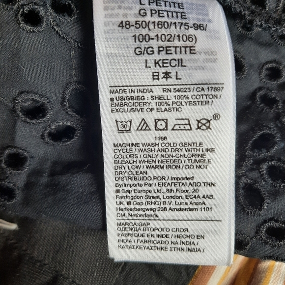 🛍 NWT GAP Flutter Sleeve Eyelet Mini Dress black smocked top size large petite - Picture 16 of 16